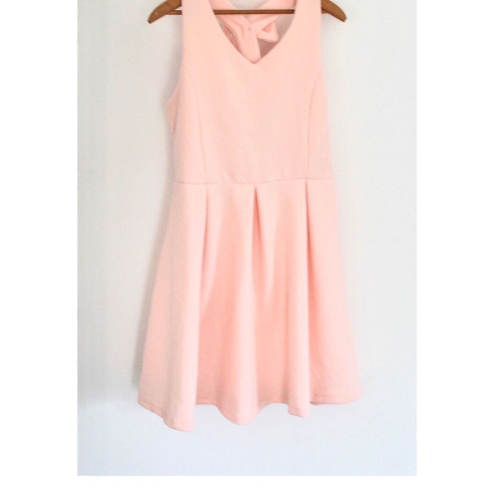 Pink bow dress